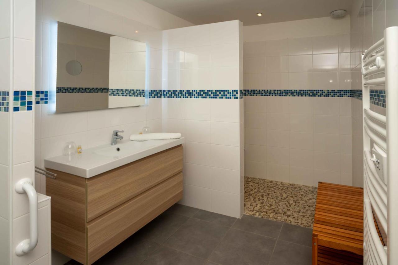Le Square Hotel