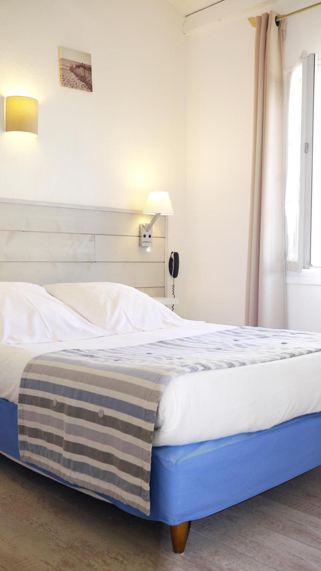 Le Square Hotel