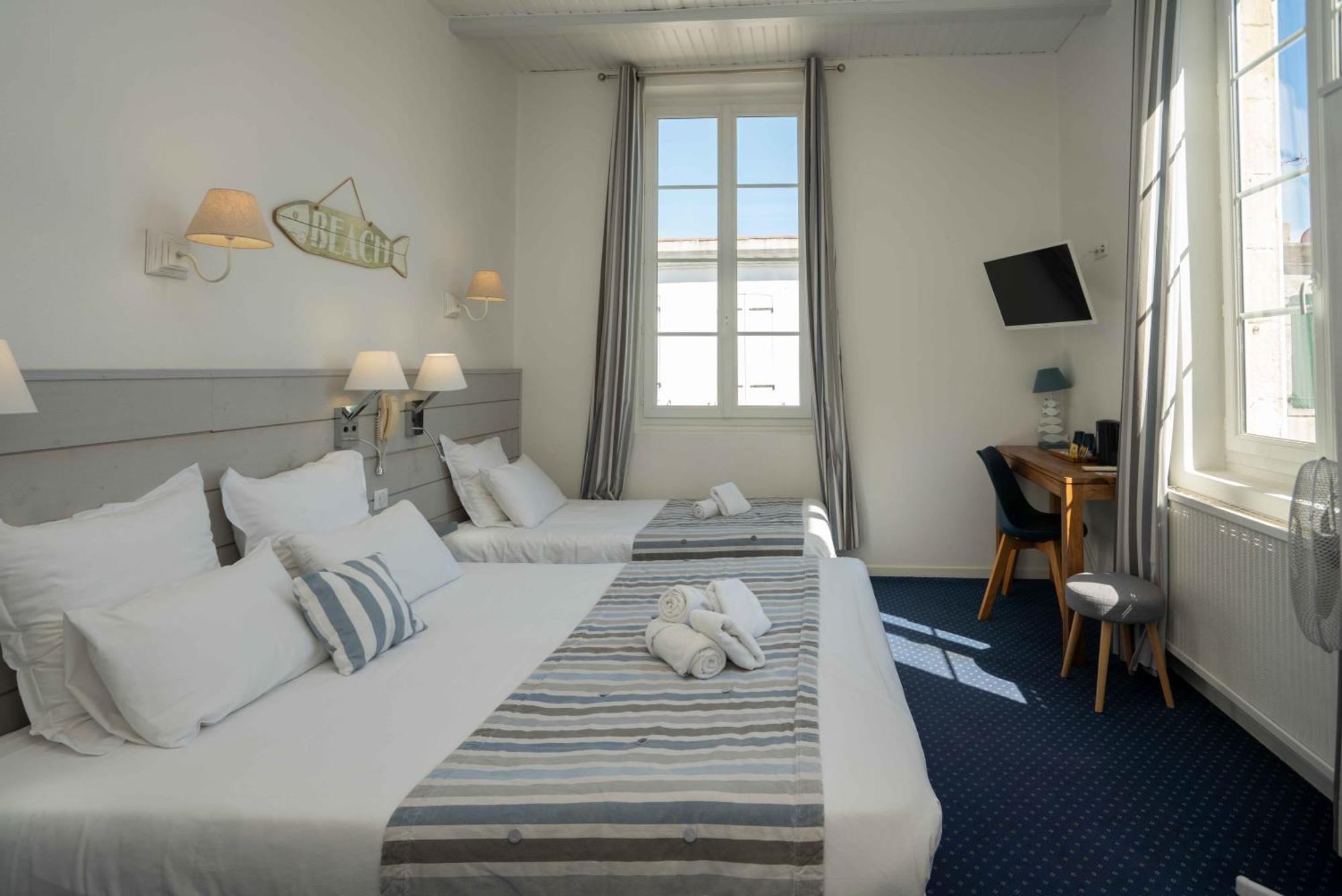 Hotel Le Square 3*